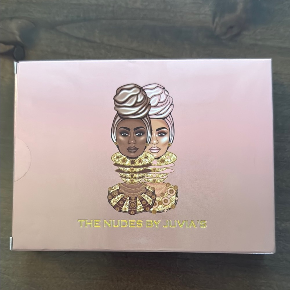 NWB Juvia's Place The Nudes Eyeshadow Palette